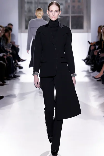 Look 25